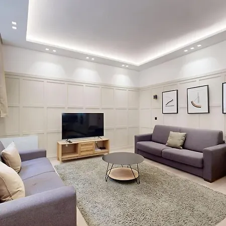 Sublime 3br-10p Apartment Paris